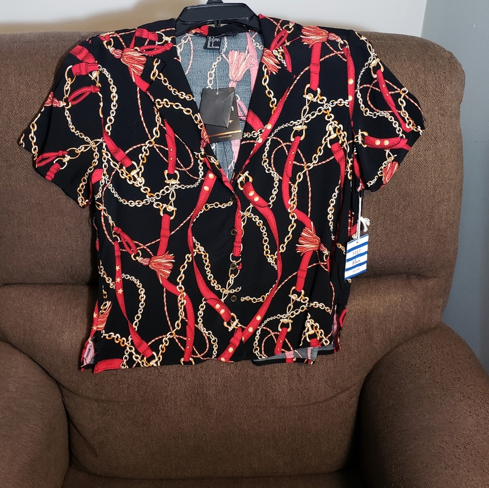 NWT-🆕️-NEW- women's old navy chain and belt button down top